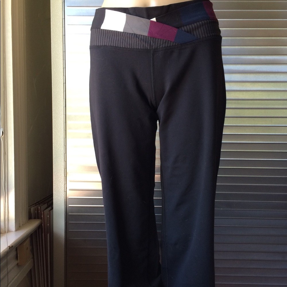 Lululemon yoga pants